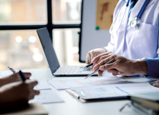 Haut-Doubs. Une nouvelle cyberattaque cible la médecine de ville Médecins en consultation