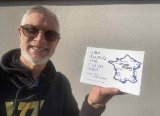 Frédéric Parise avec son livre