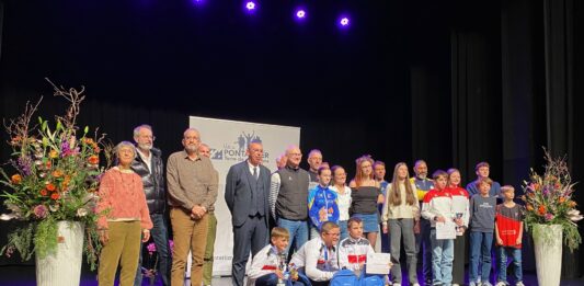 Pontarlier. 20 sportifs des clubs pontissaliens récompensés