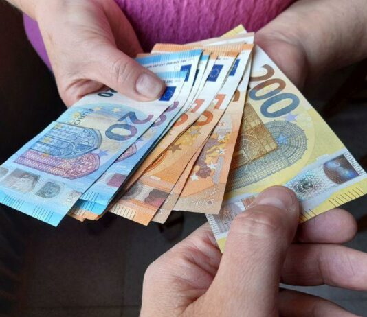 Economie. Ce qui change depuis le 1er janvier 2026 changements sociaux 2026 France santé SMIC