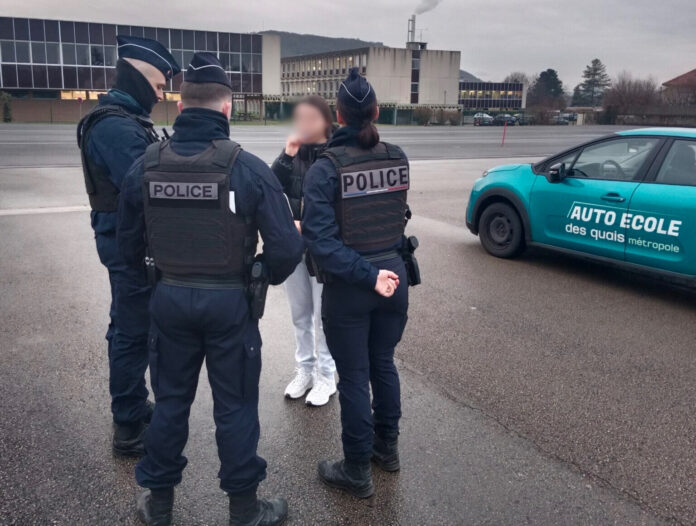 Besançon. Contrôle alcoolémie examen permis de conduire Contrôle permis conduire Besançon