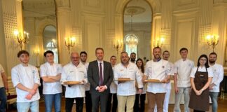 Besançon. La traditionnelle galette des rois offerte au préfet du Doubs Boulangerie artisanale Doubs