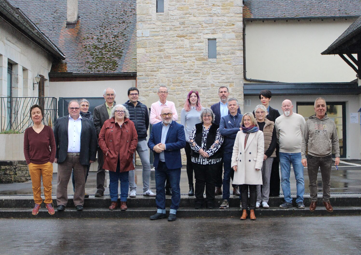 Municipales 2026. À Devecey, une liste réunissant majorité et opposition