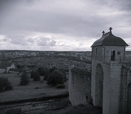 Rubrique. Il y a 130 ans dans le Doubs… Des actes de vandalisme vers Besançon La citadelle de Besançon