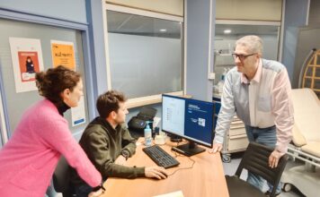 Emmanuelle Pidoux-Simonin Directrice des coopérations au CHU de Besançon, le docteur Pierre-Louis Helias Président de l'association de la maison de garde médicale bisontine et le docteur Benoît Rabier Président de l'ACORELI