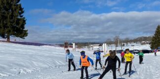 Pratique du ski par les élèves