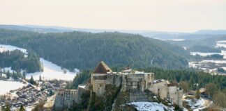 Haut-Doubs. Une fréquentation record pour le Château de Joux Château de Joux