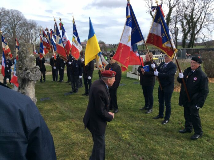 PHOTO-2026-02-19-15-50-10 Hommage aux morts ukrainiens pour la France