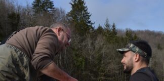 Vouglans. L’association de pêche prend le virage de la carpe et installe des frayères autour du lac désertique Représentants de l'association
