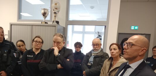 Besançon. Première sortie officielle de Ludovic Fagaut au commissariat de police