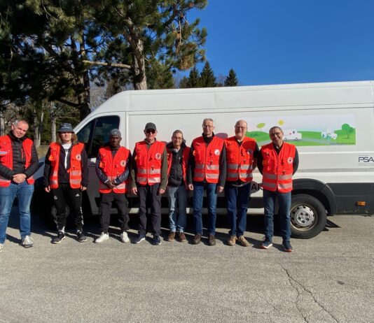 tournées de distribution alimentaire Croix Rouge Pontarlier