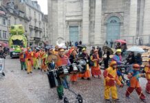 Besançon. Malgré la pluie, des milliers de spectateurs ont assisté au carnaval