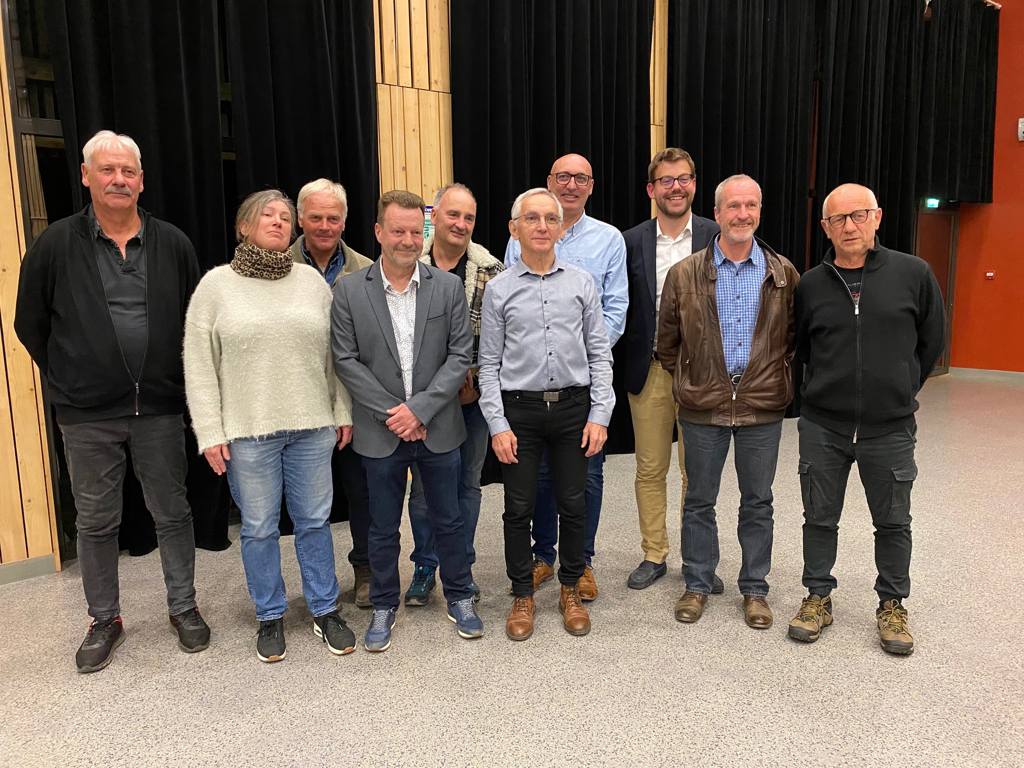 Conseil d’installation CCLMHD élus réunis en salle