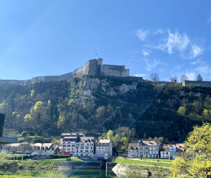bilan tourisme bourgogne-franche-comté 2025