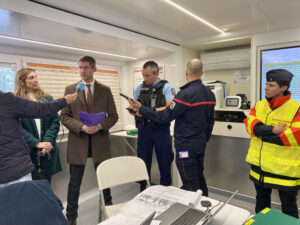 Exercice attentat collège Quingey, élèves simulant victimes blessées