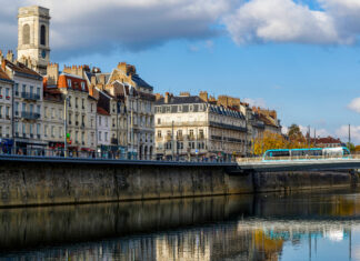 Grand Besançon. Le tramway se refait une beauté pendant l’été Tramway Besançon