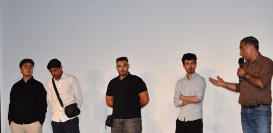 Besançon. Planoise et l’horlogerie mis en lumière par Rachid Bekhaled avec « Juste à temps »